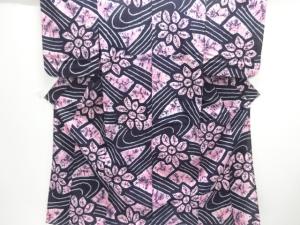 アンティーク　有松鳴海本絞り　流水に花模様着物